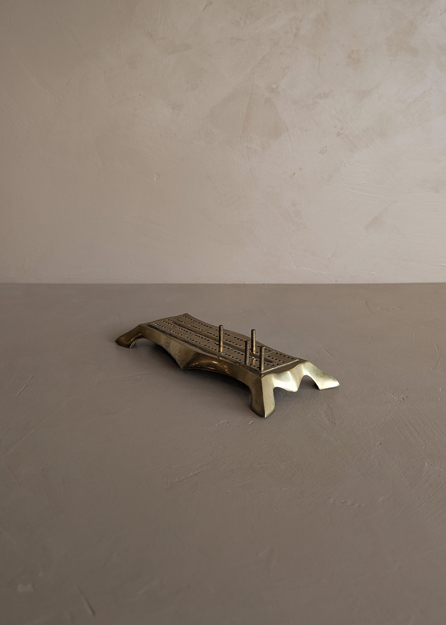 Unique Vintage Brass Cribbage Board with 4 Brass Cribbage Pegs