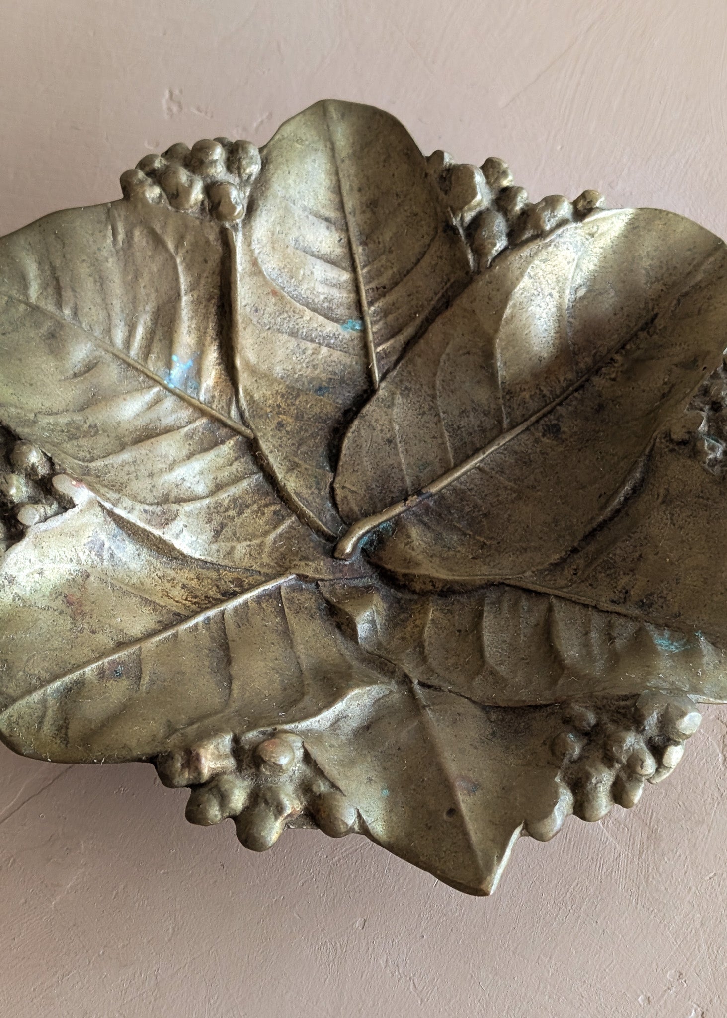 Vintage Midcentury Brass Lemon Leaves Footed Catchall Dish Bowl