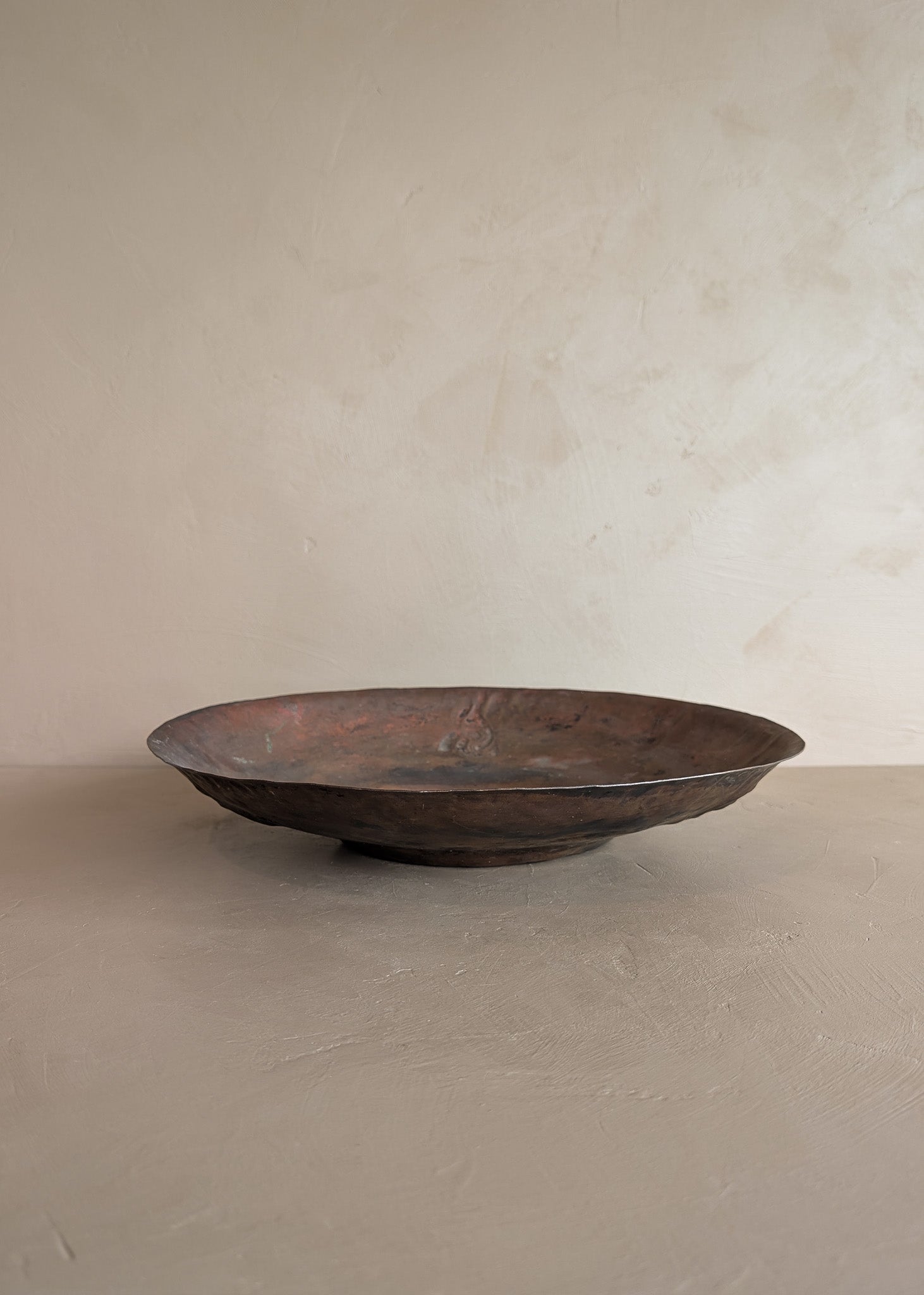 Large Patinated Vintage Handcrafted Hammered Copper Dish Bowl with Triskelion Detailing