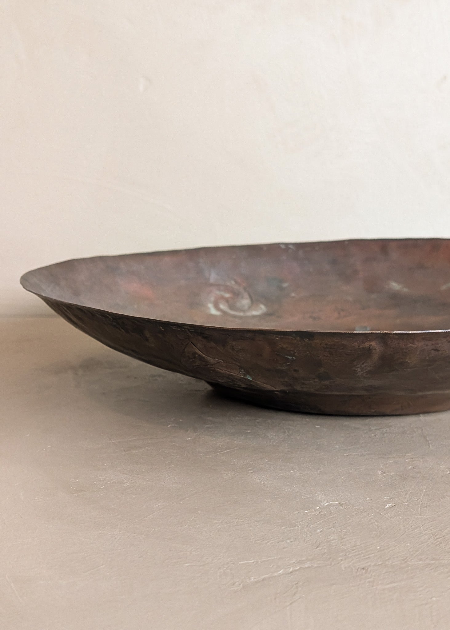 Large Patinated Vintage Handcrafted Hammered Copper Dish Bowl with Triskelion Detailing
