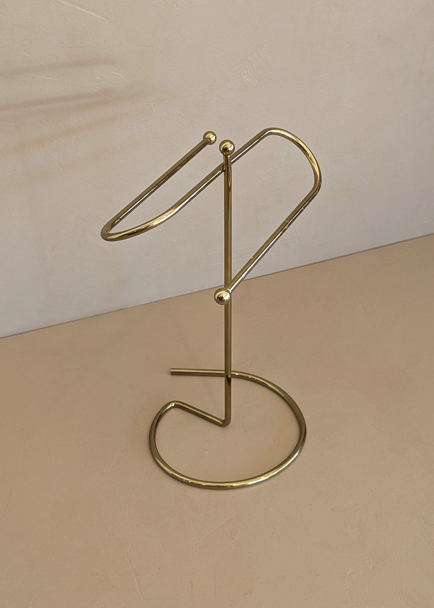 Vintage Gold-Tone Tabletop Towel Rack Holder