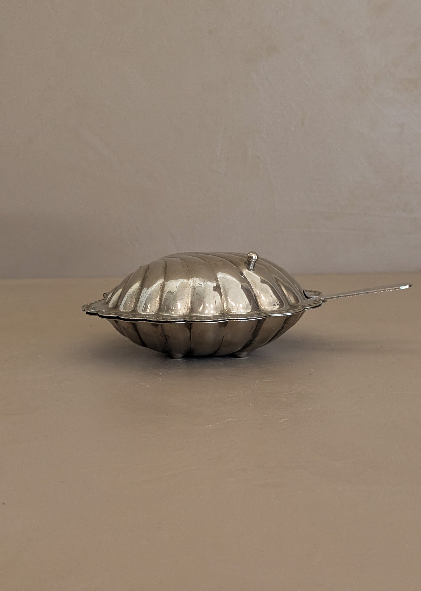 Vintage Silver-Plated Scallop Butter Dish with Glass Insert and Butter Knife