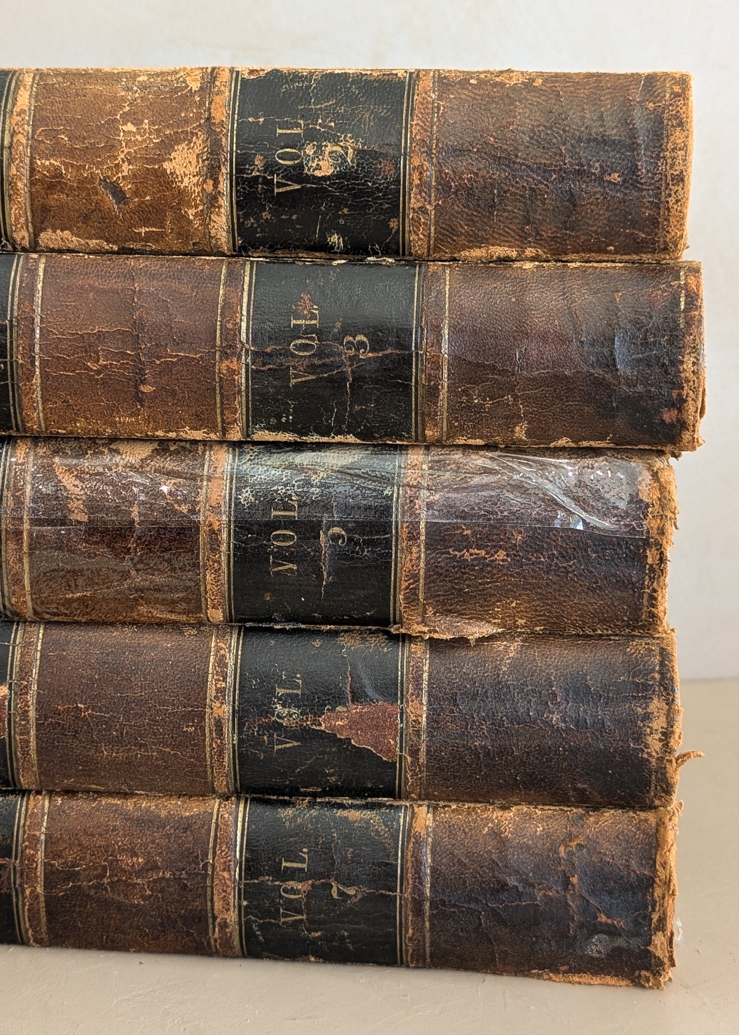 Set of 5 Leather-Bound "The Dramatic Works of William Shakspeare" Books with Plates from the 1850s
