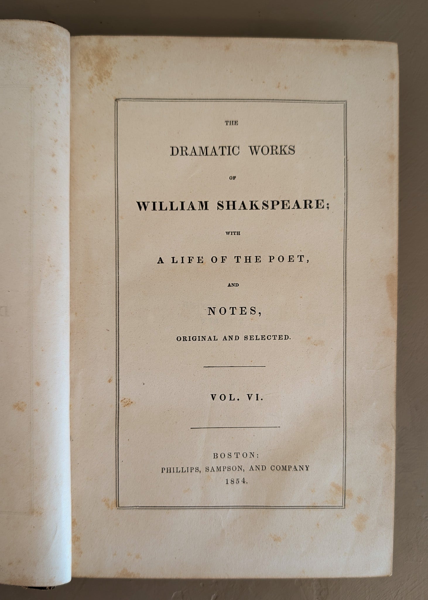 Set of 5 Leather-Bound "The Dramatic Works of William Shakspeare" Books with Plates from the 1850s