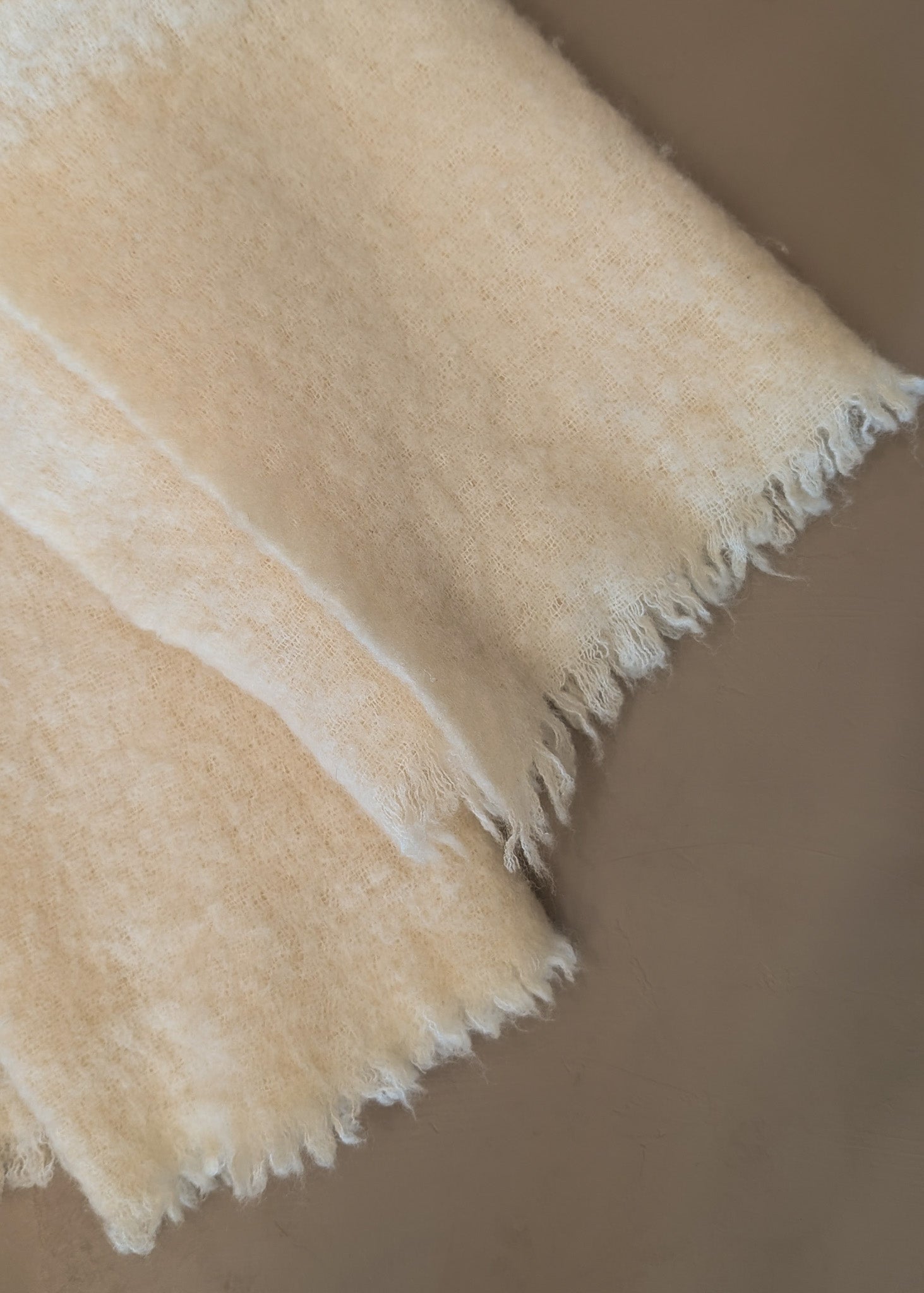D'Medici Cream Worsted Wool and Nylon Blanket