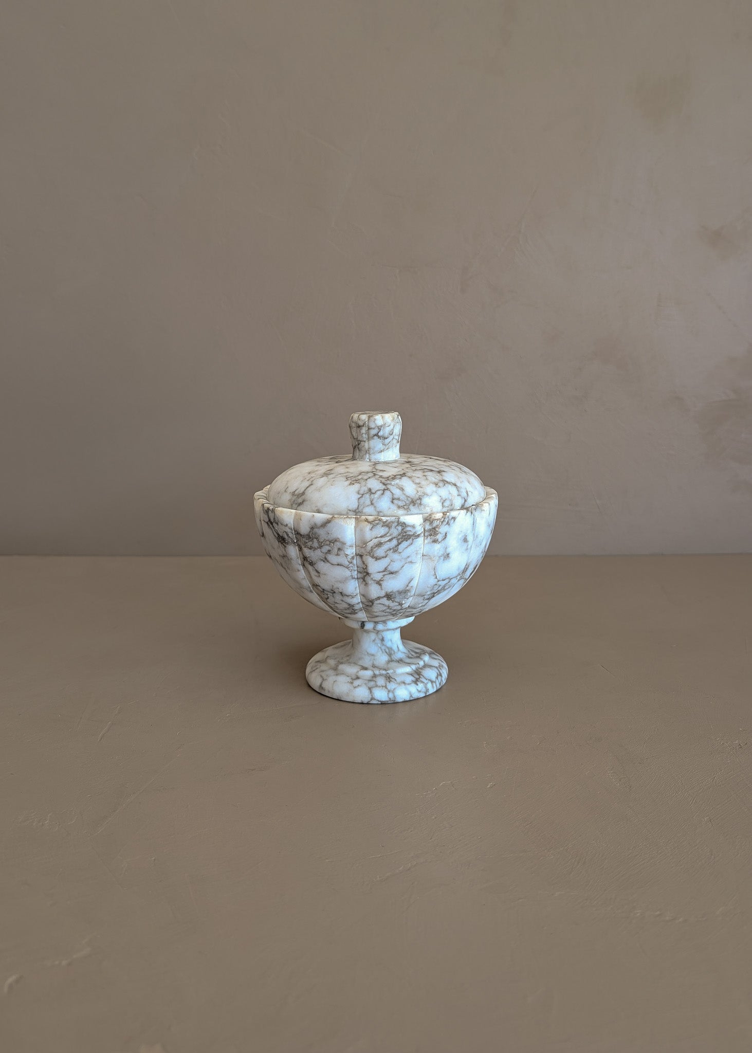 Heavily Veined Vintage Italian Alabaster Lidded Dish with Hand-Carved Detailing