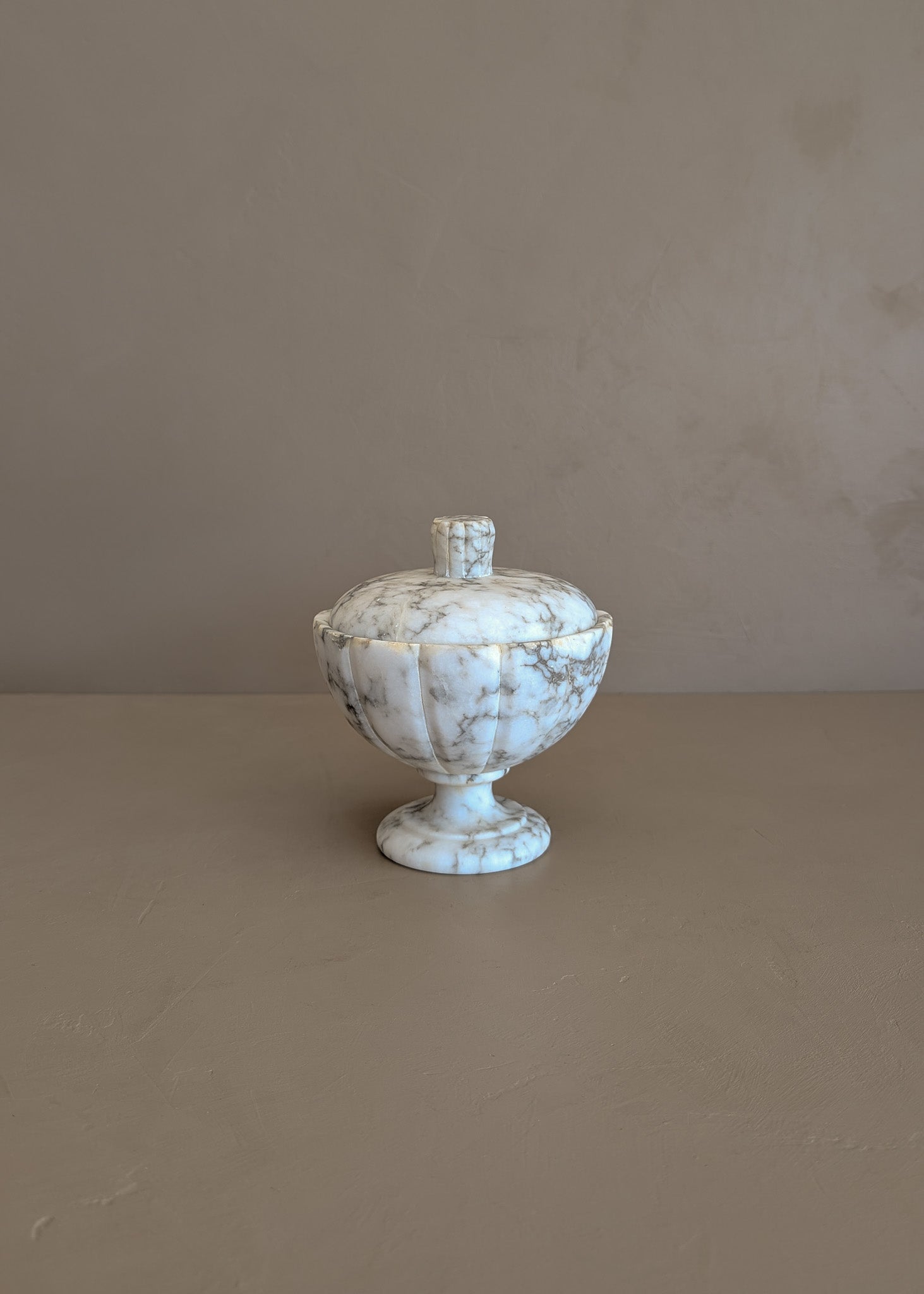 Heavily Veined Vintage Italian Alabaster Lidded Dish with Hand-Carved Detailing