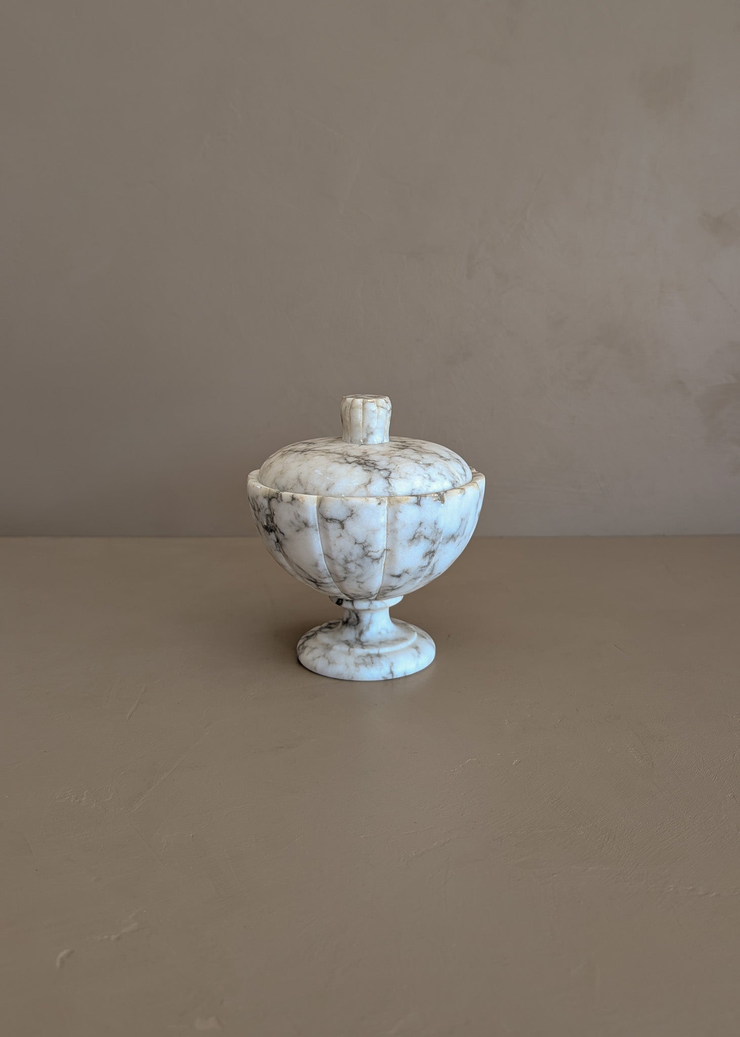 Heavily Veined Vintage Italian Alabaster Lidded Dish with Hand-Carved Detailing