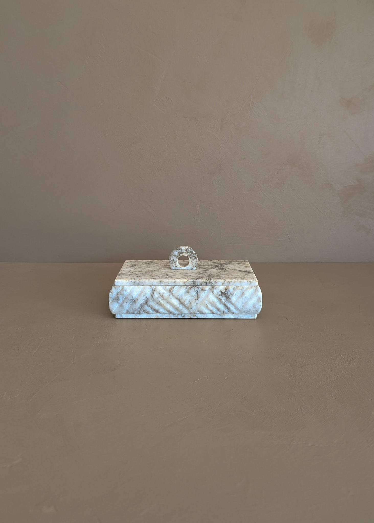 Heavily Veined Vintage Italian Alabaster Lidded Box with Hand-Carved Detailing