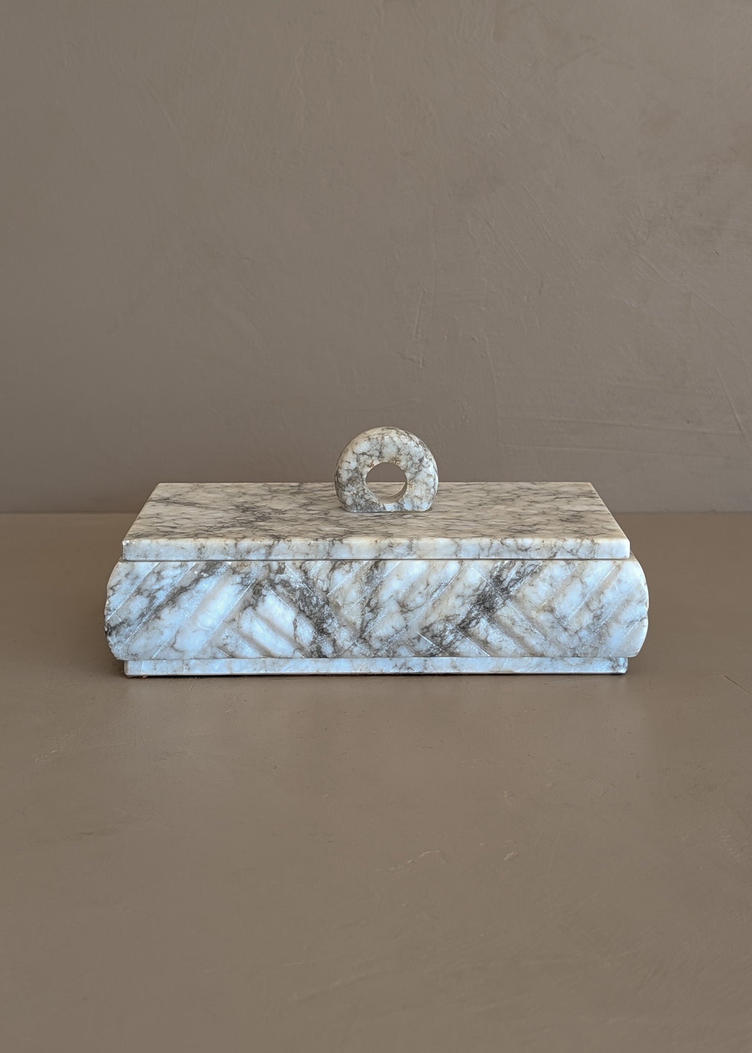 Heavily Veined Vintage Italian Alabaster Lidded Box with Hand-Carved Detailing