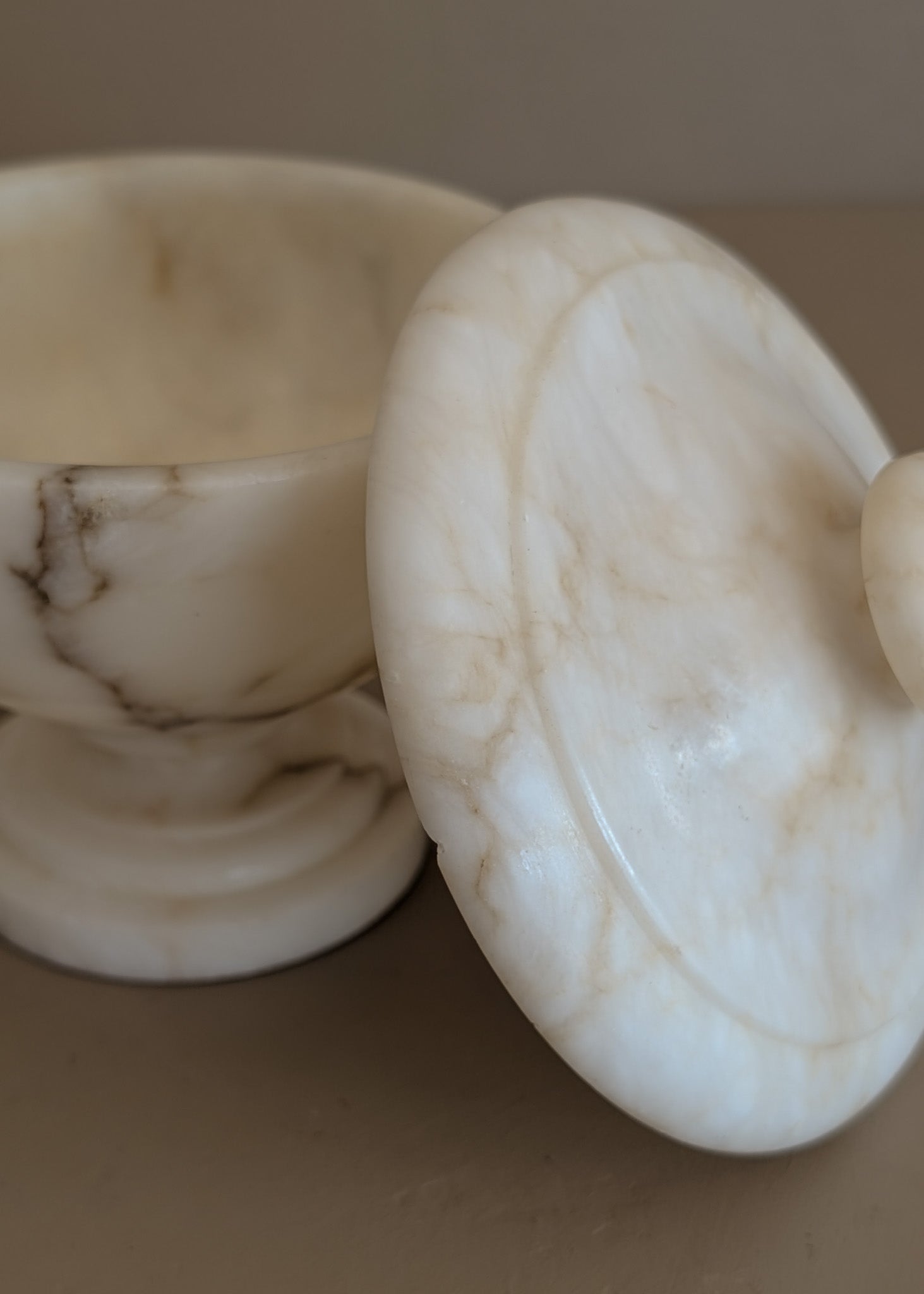 Vintage Italian Creamy Alabaster Lidded Dish