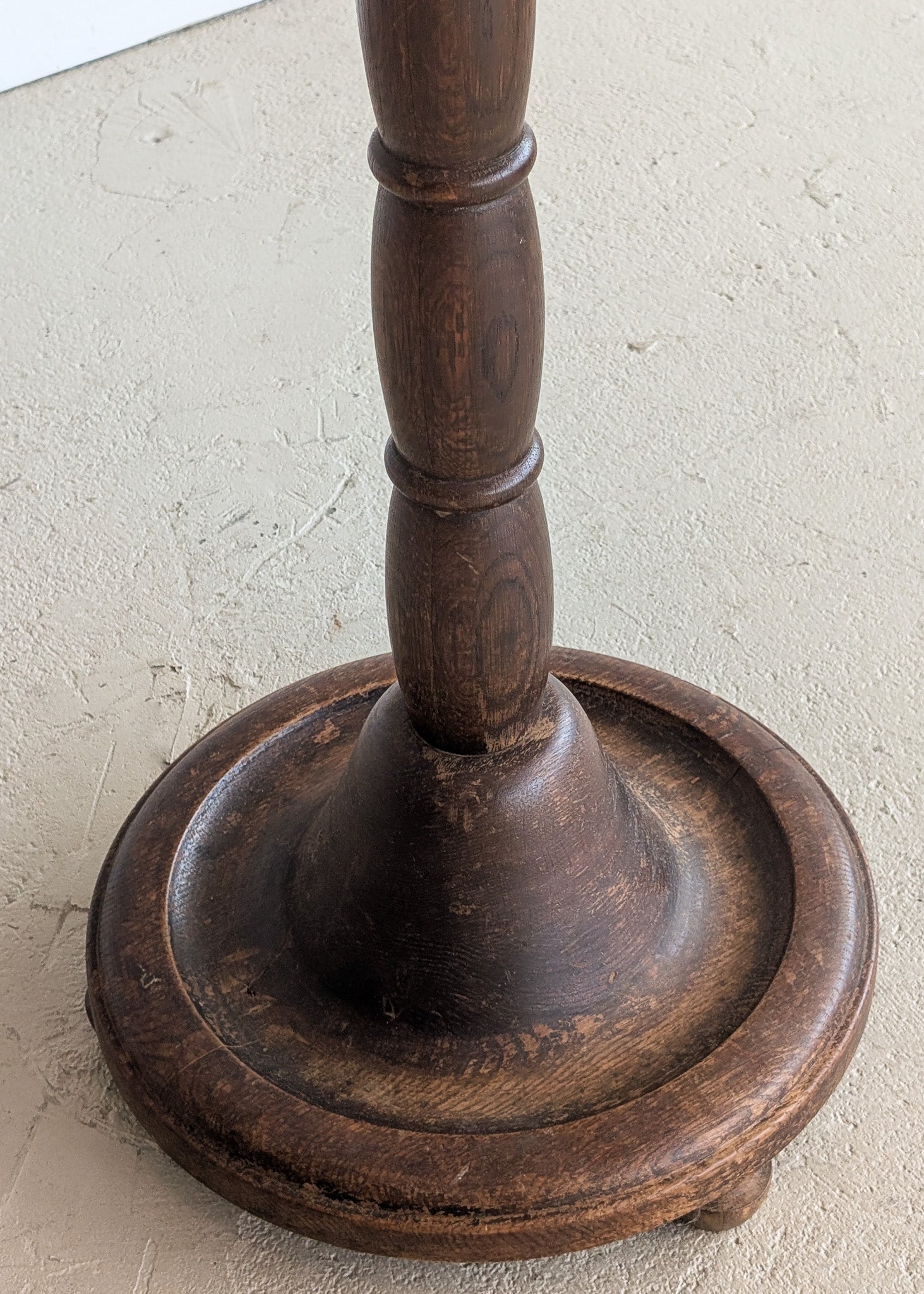 Six-Foot-Tall Antique European Charles Dudouyt-Style Wooden Oak Two-Light Spindle Floor Lamp with Bell-Shaped Base and Ball Feet