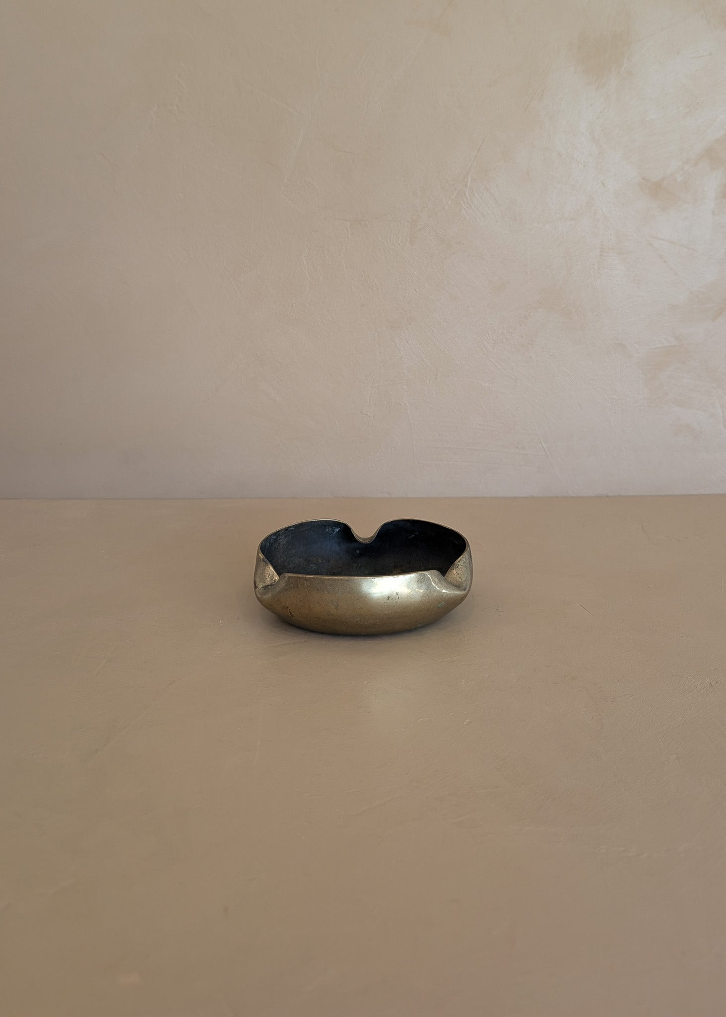 Handcrafted Vintage Scalloped Bronze Ashtray/Catchall #1