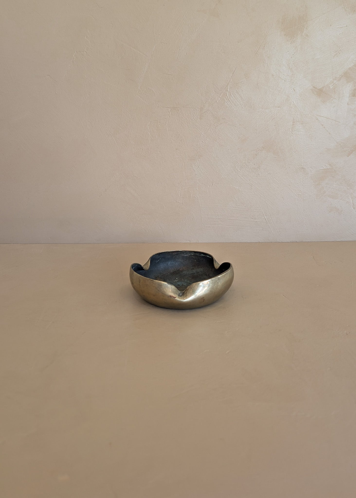 Handcrafted Vintage Scalloped Bronze Ashtray/Catchall #1