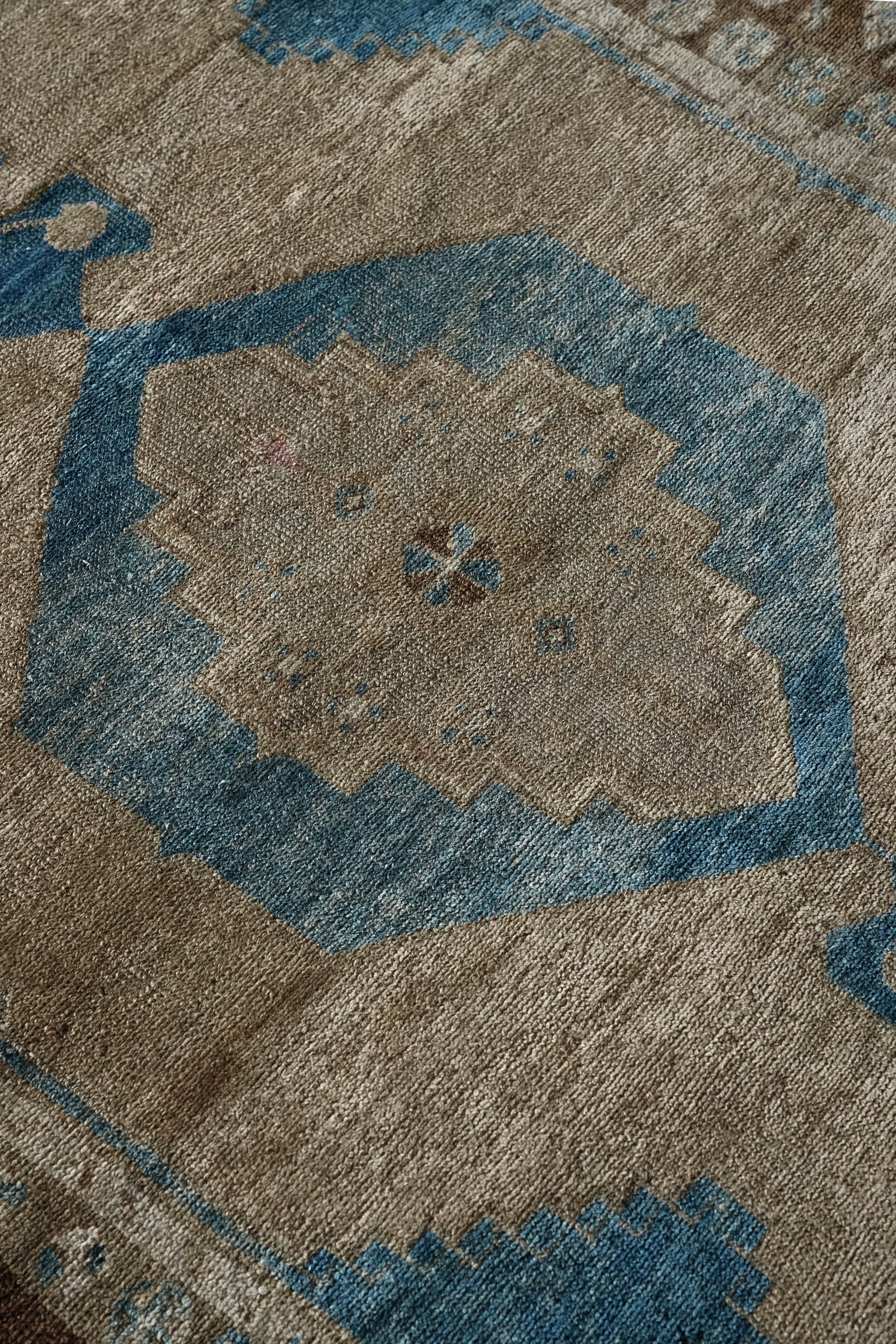 District Loom 1940s Vintage Turkish Kars Scatter Rug 4'8" x 7'10"