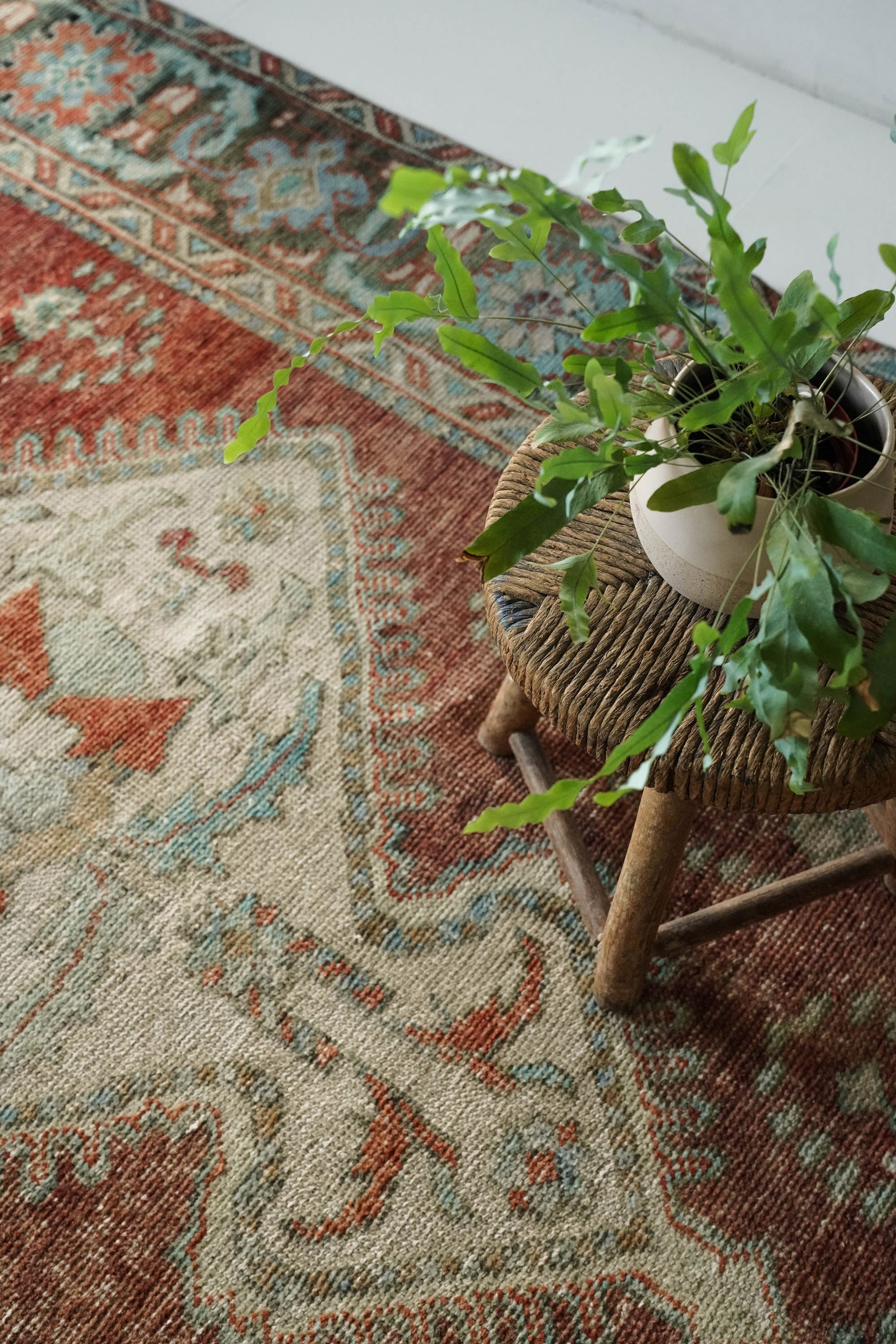 District Loom 1950s Vintage Turkish Anatolian Scatter Rug 5'3" x 8'3"