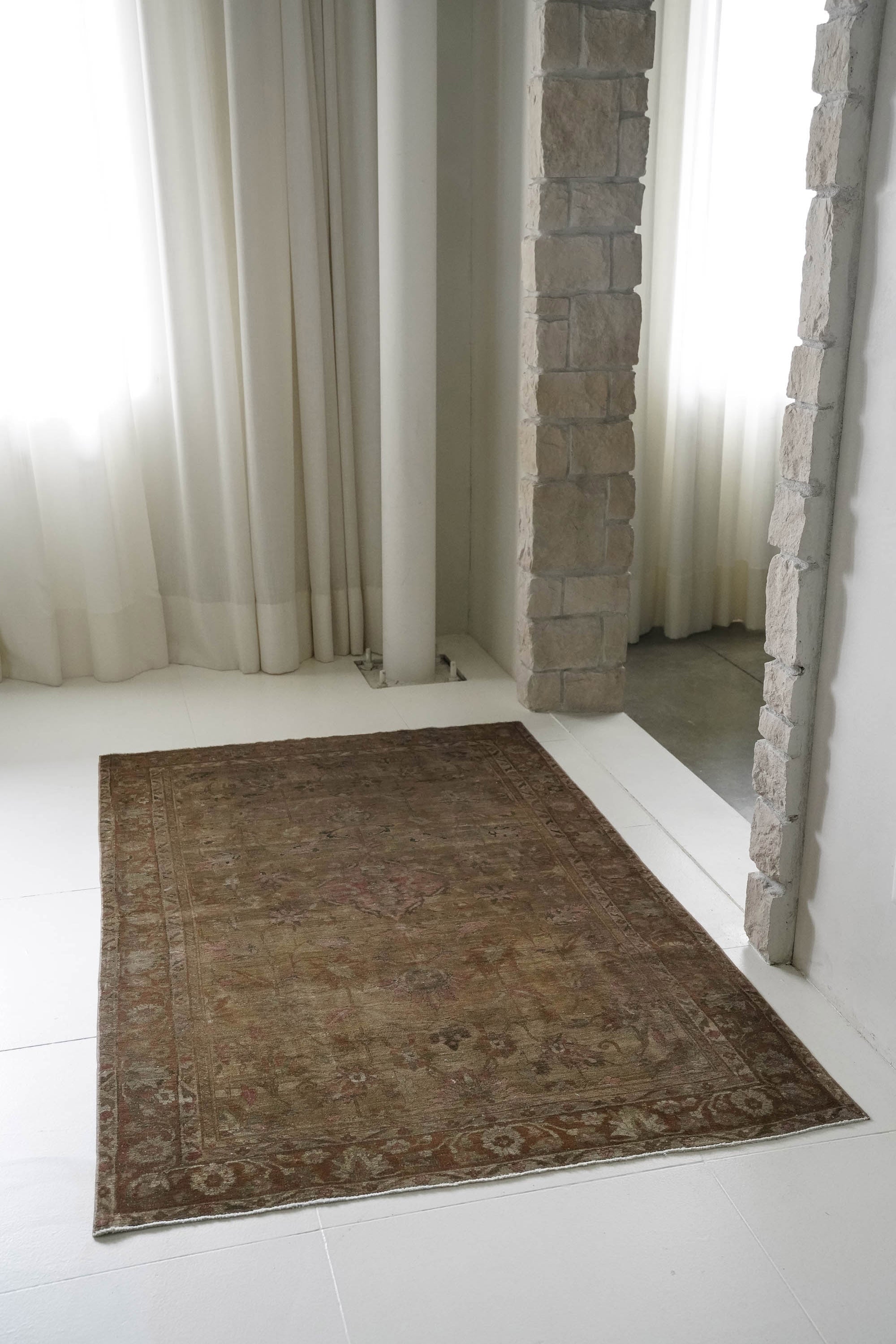 District Loom 1900s Antique Persian Lilihan Scatter Rug 3'11" x 6'5"